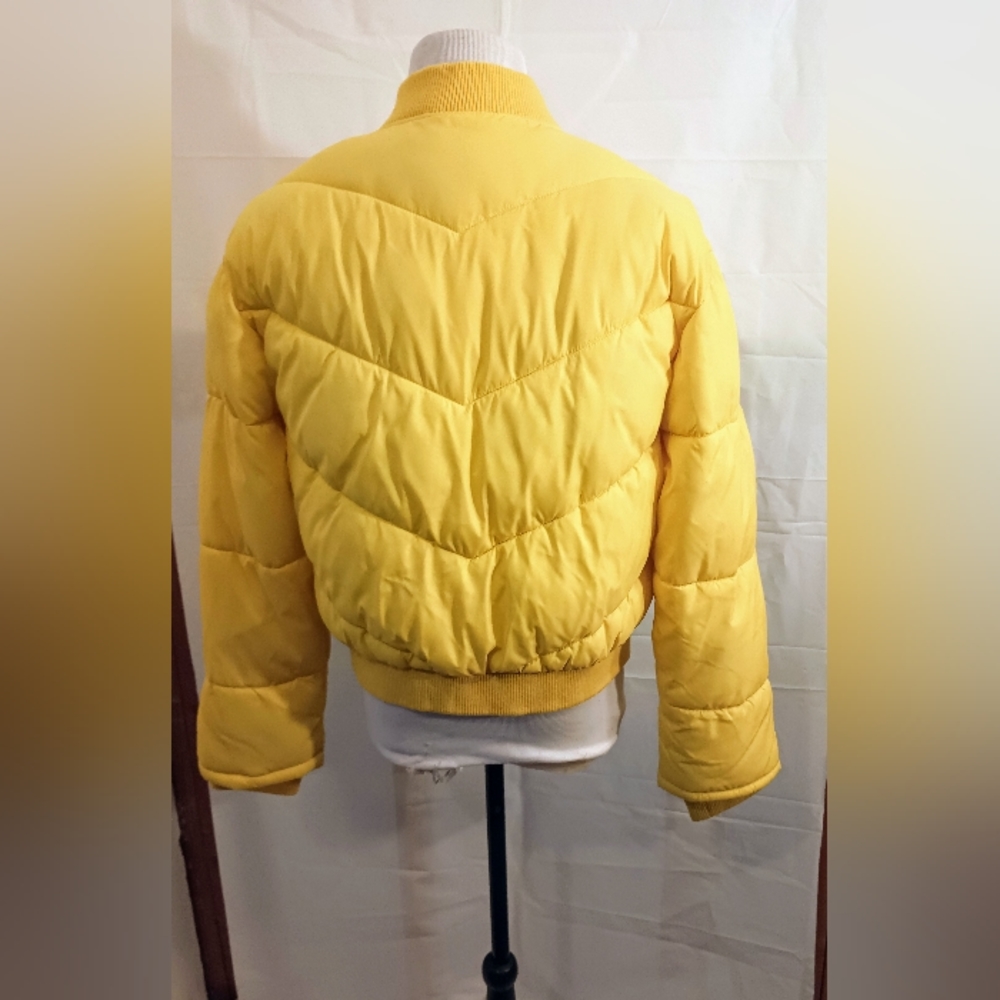Forever 21 puffer jacket - Picture 2 of 6